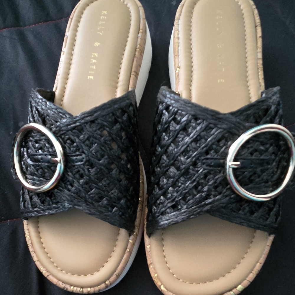 Kelly & Katie Black and Tan Woven Sandals